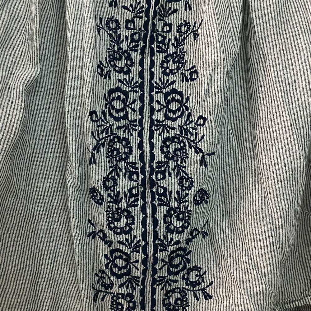 Blouse - Picture 3 of 4
